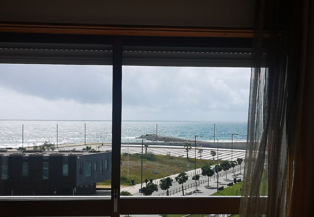 Apartamento em Costa de Caparica - 4ºA · Caparica Ocean View Apartment
