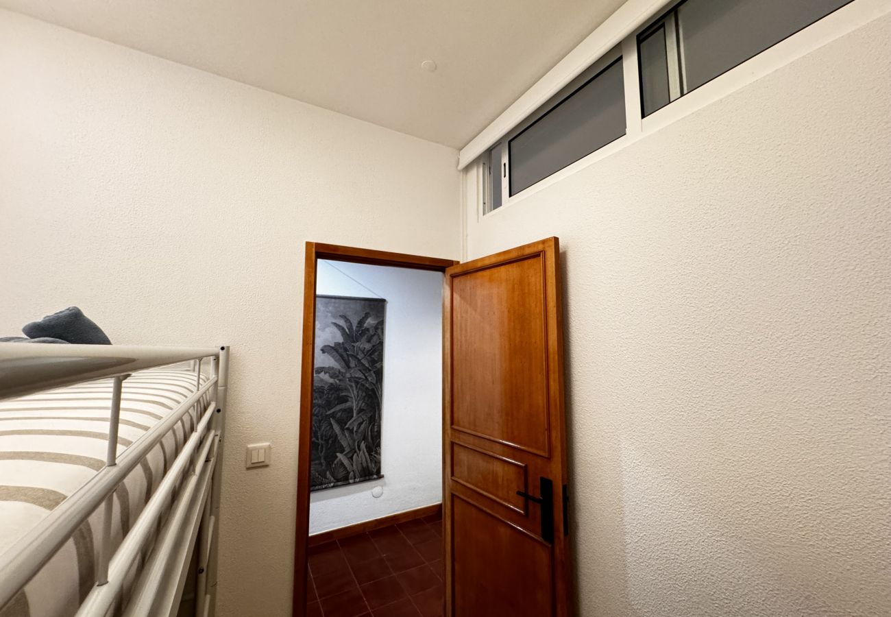 Apartamento em Costa de Caparica - 2Room Cozy Apartment Center Caparica