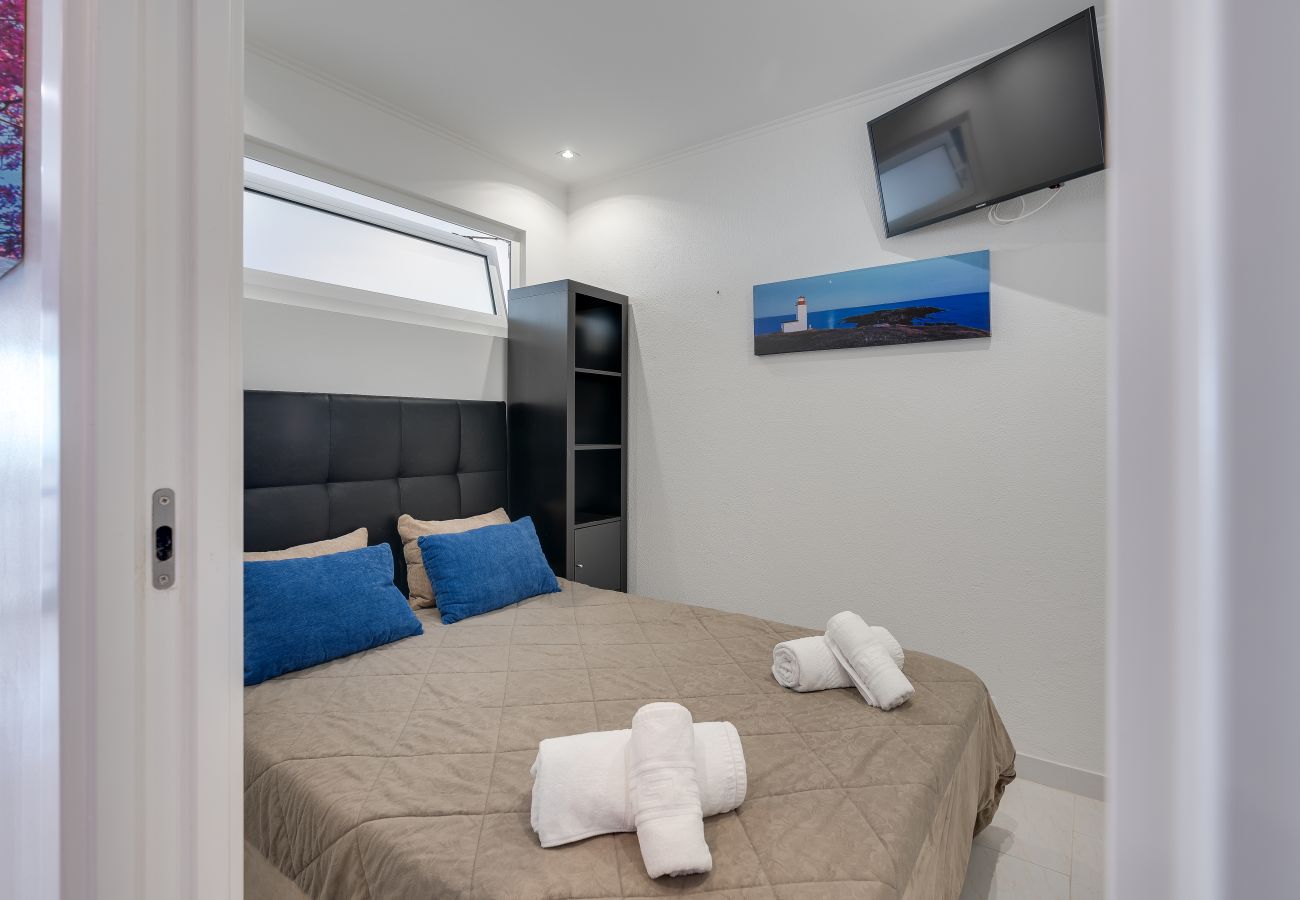 Apartamento em Costa de Caparica - Horizonte Azul , Frente mar & Piscina