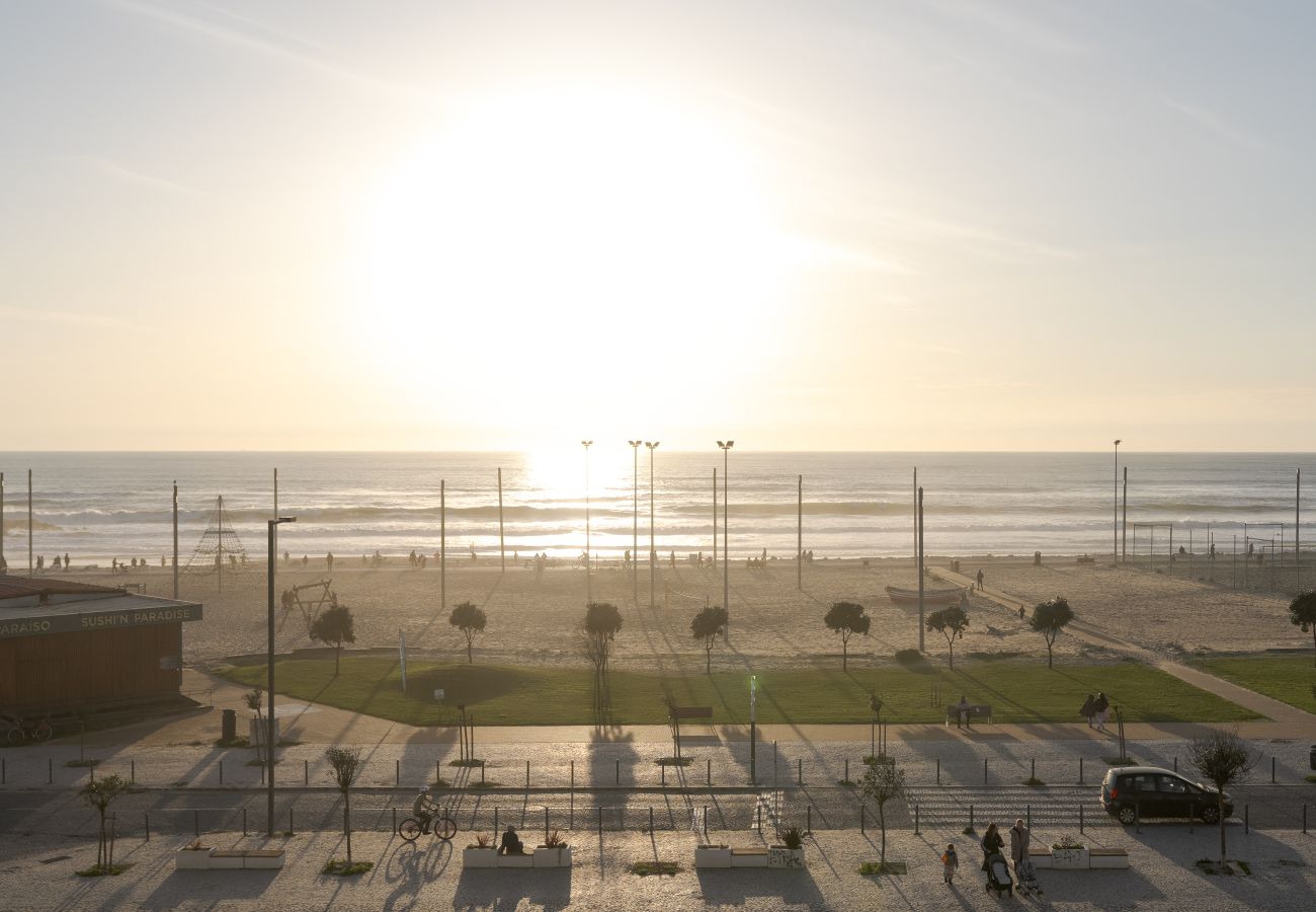 Apartamento em Costa de Caparica - Paraíso, vista Incrível