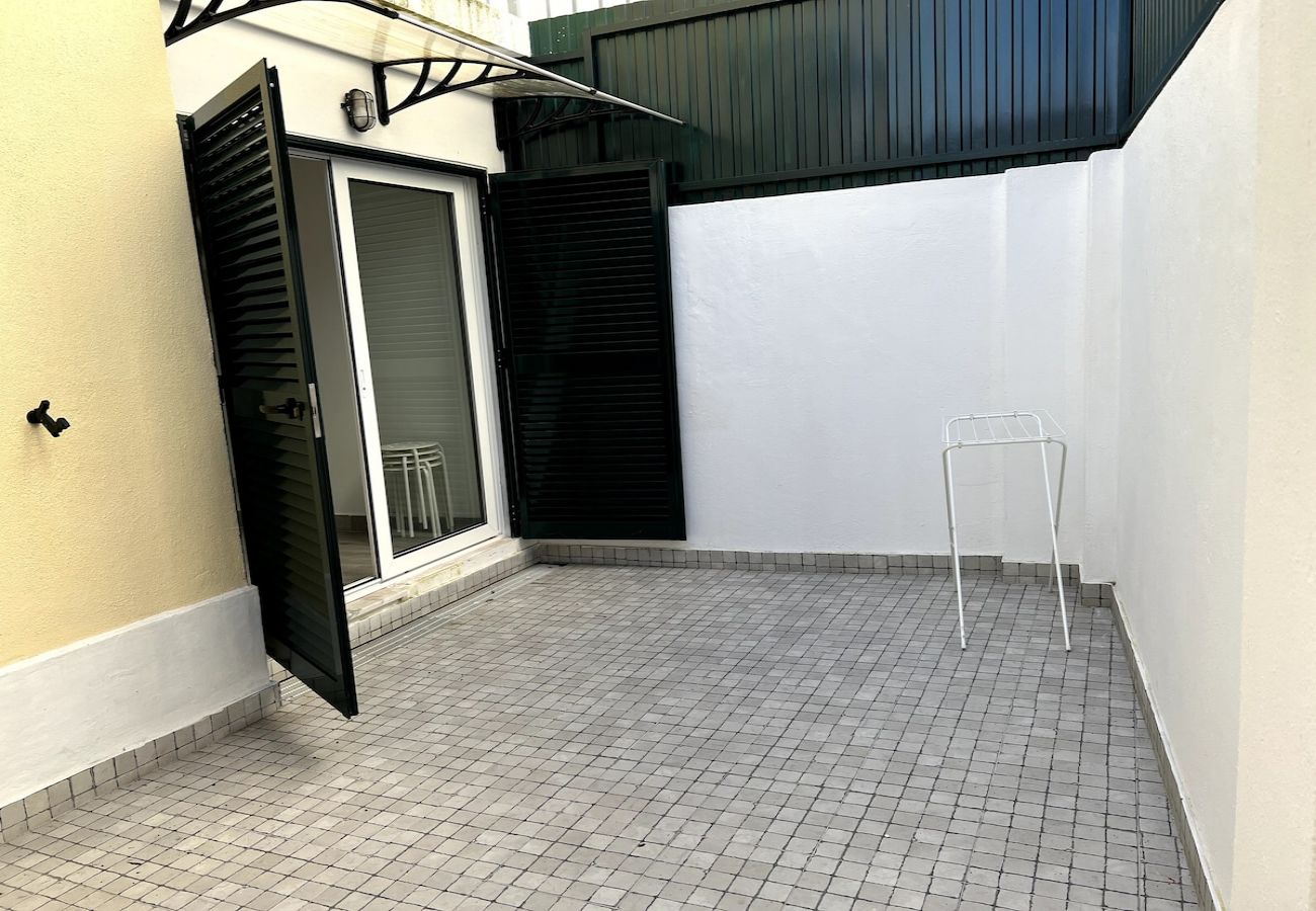 Ferienhaus in Costa de Caparica - Suite privada com patio · Suite XL plus patio (T1)