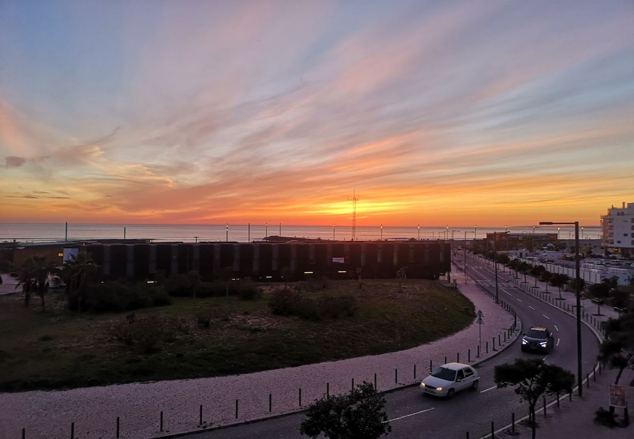 Ferienwohnung in Costa de Caparica - 2ºF COSTA AZUL · CaparicaT2 com vista mar, ideal p