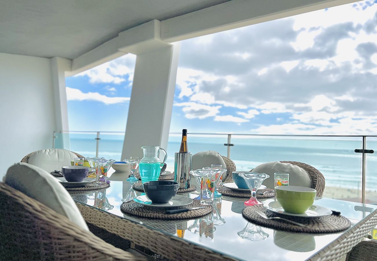 Ferienwohnung in Costa de Caparica - Front Line, Sea View, luxury Penthouse in Caparica