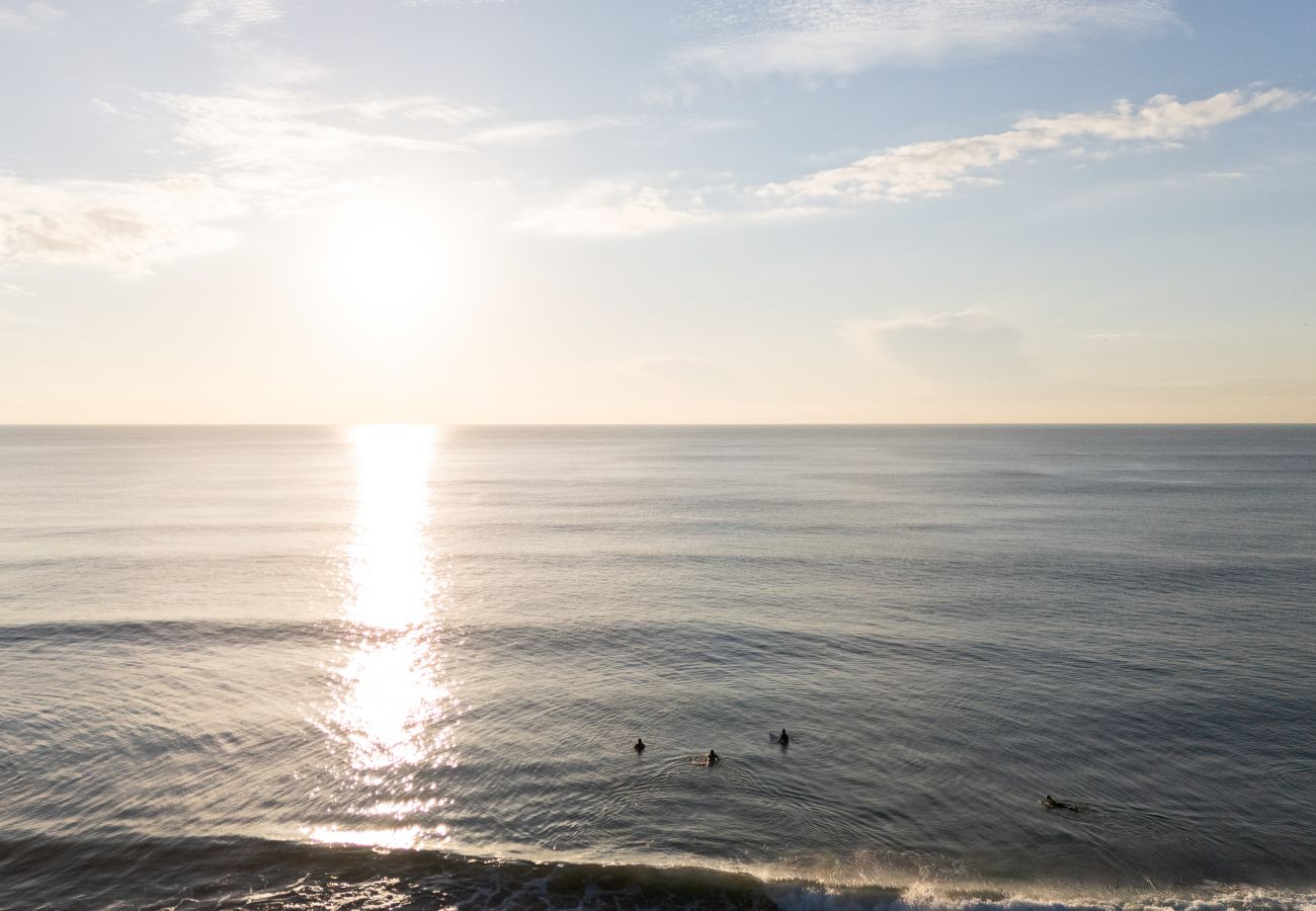 Ferienwohnung in Costa de Caparica - Horizonte Infinito Apartamento à Beira-Mar com vis