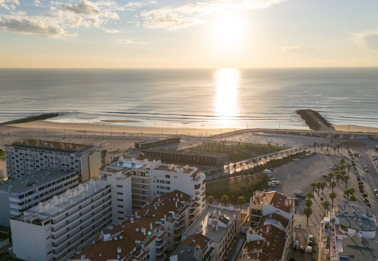 Ferienwohnung in Costa de Caparica - Horizonte Infinito Apartamento à Beira-Mar com vis