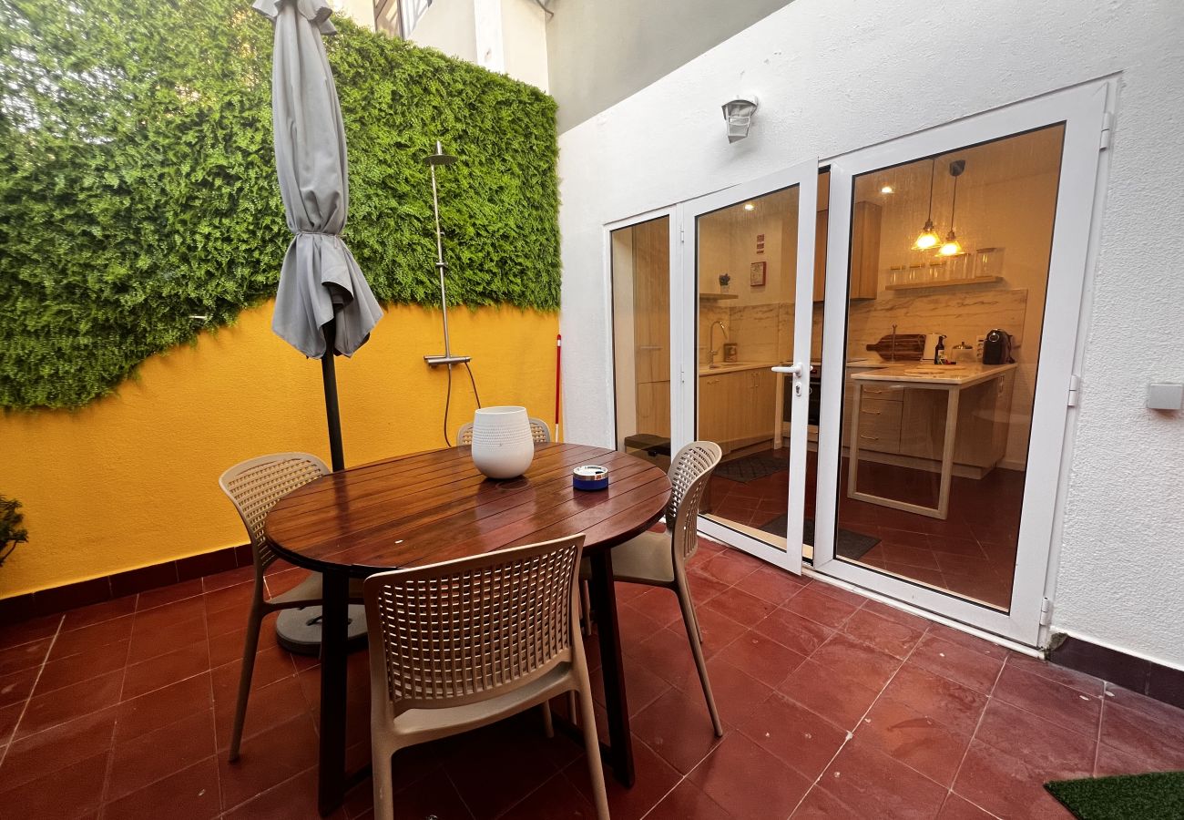 Ferienwohnung in Costa de Caparica - 2Room Cozy Apartment Center Caparica