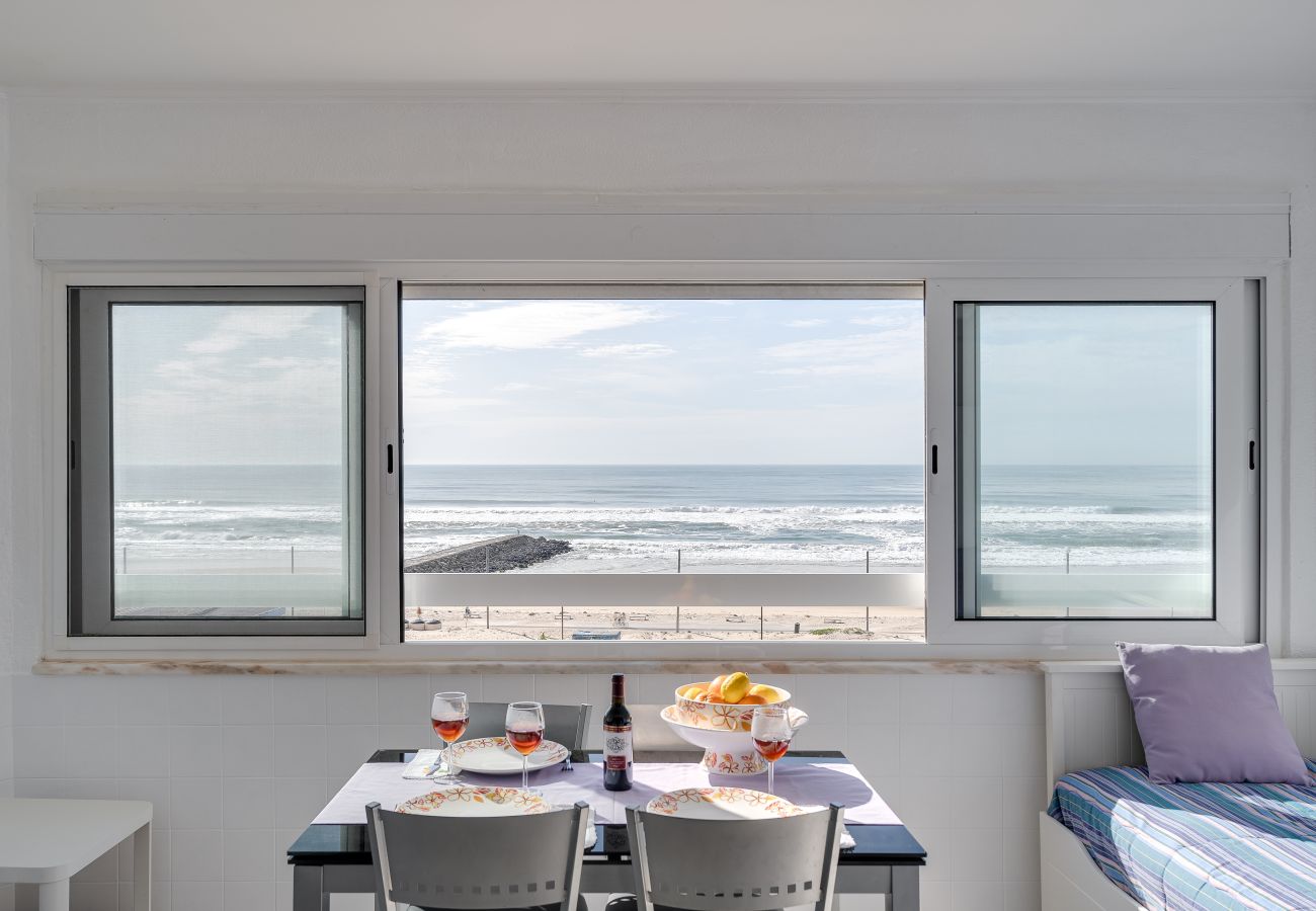 Ferienwohnung in Costa de Caparica - Horizonte Azul , Frente mar & Piscina