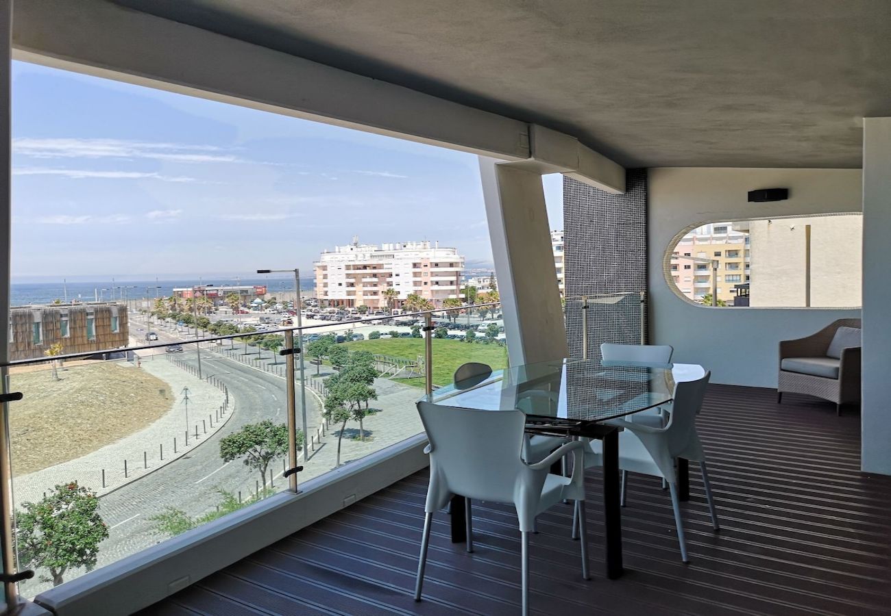 Residence in Costa de Caparica - T2 Plazza · Luxury apartment whith sea view face t