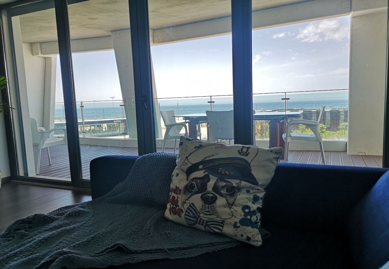 Residence in Costa de Caparica - T2 Plazza · Luxury apartment whith sea view face t