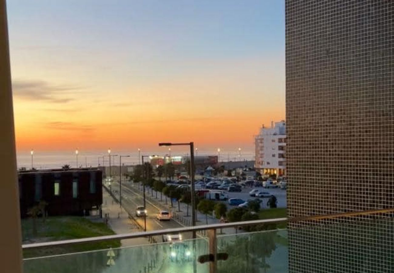 Residence in Costa de Caparica - T2 Plazza · Luxury apartment whith sea view face t