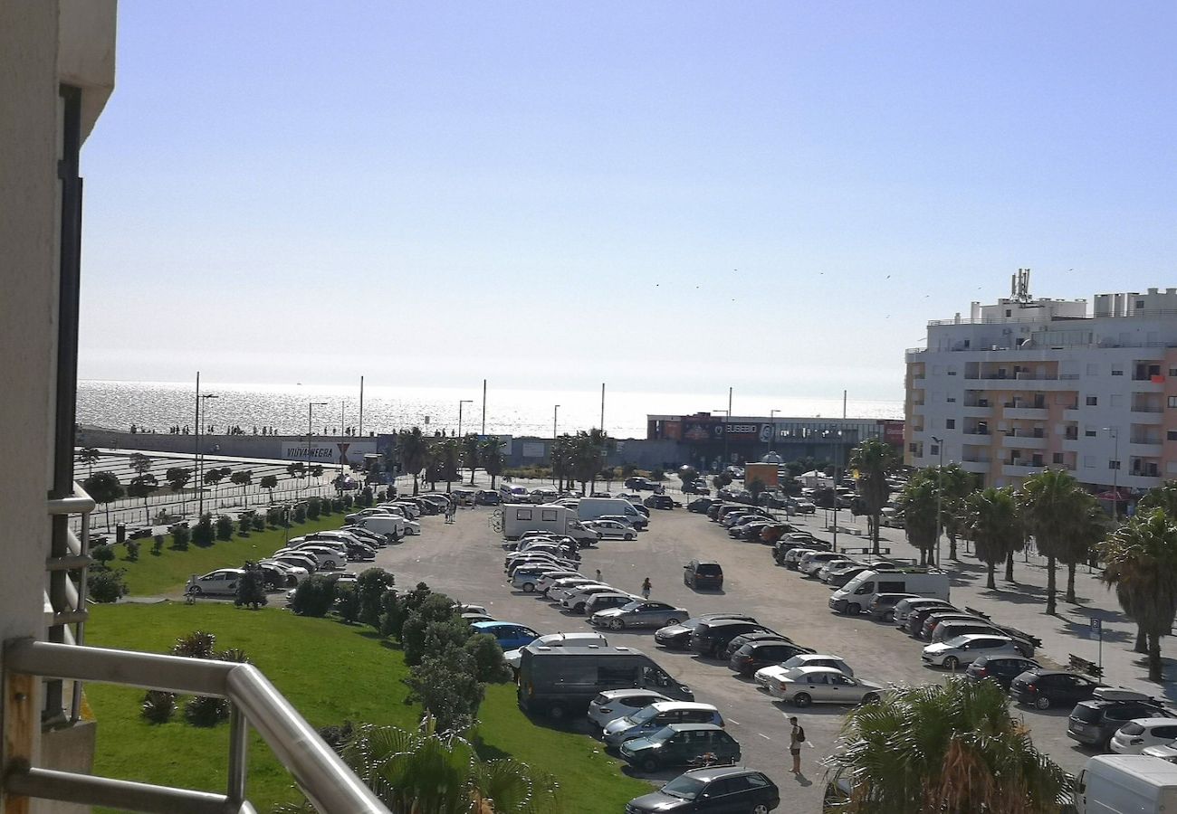 Apartment in Costa de Caparica - 3ºC · Caparica apartment side view