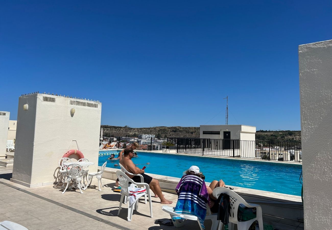 Apartment in Costa de Caparica - 203 · Apartamento encantador com piscina em C. Cap