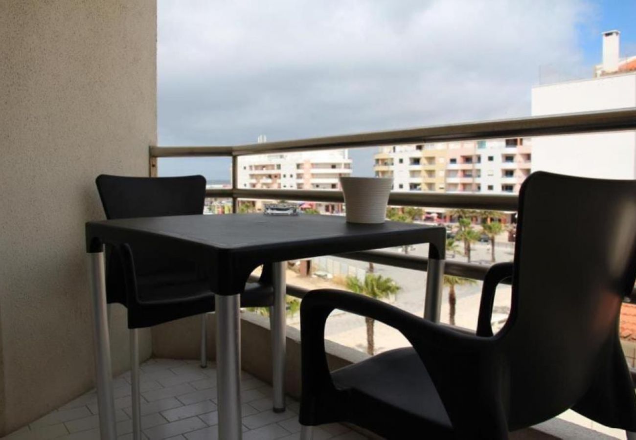 Apartamento en Costa de Caparica - 3ºC · Caparica apartment side view
